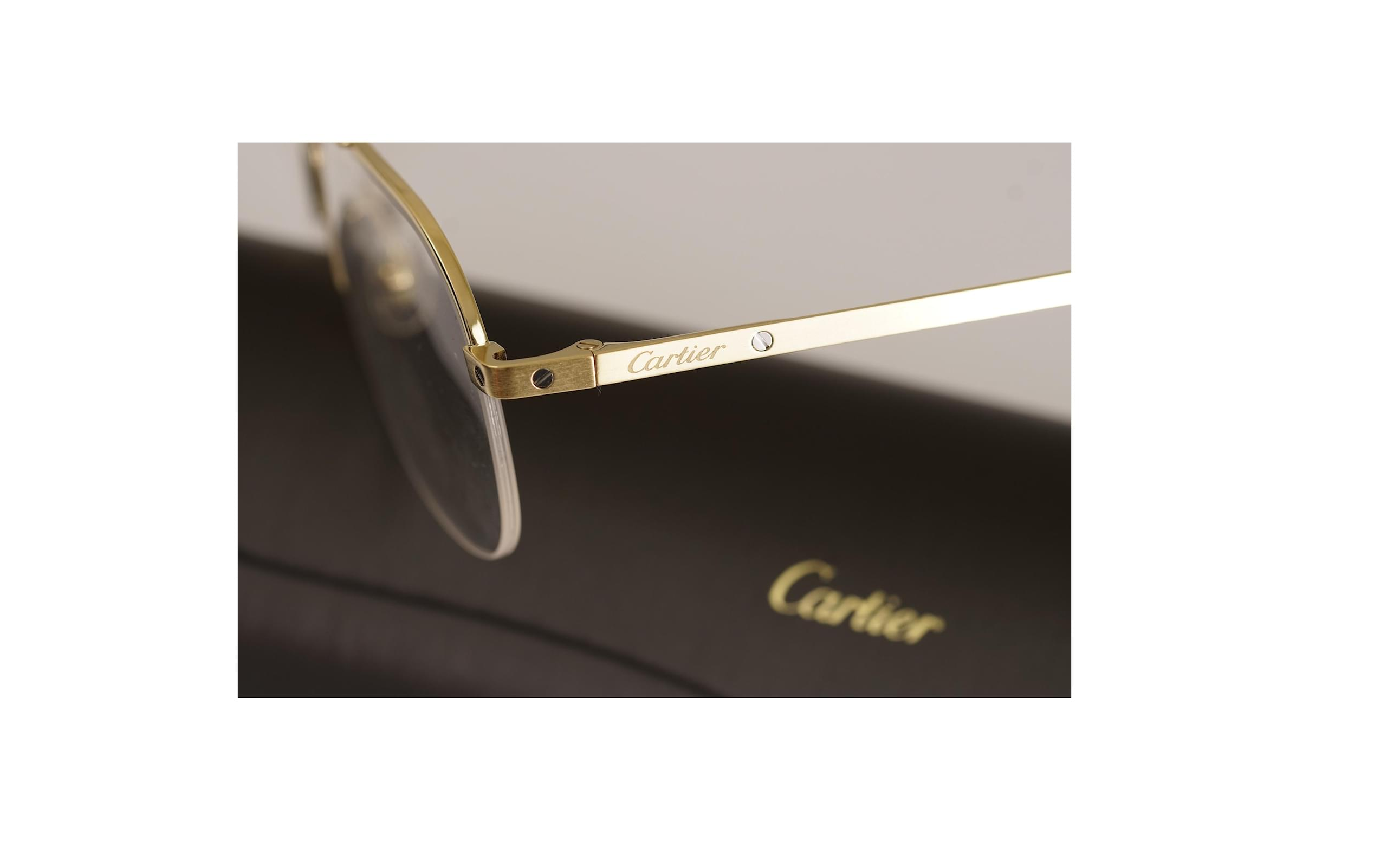 Gọng Cartier T8100929 Có Hợp Với Mặt Tròn To?
